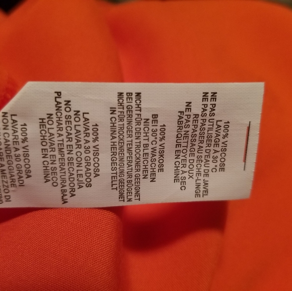 NWOT PRETTY LITTLE THING wrap top - Picture 2 of 7